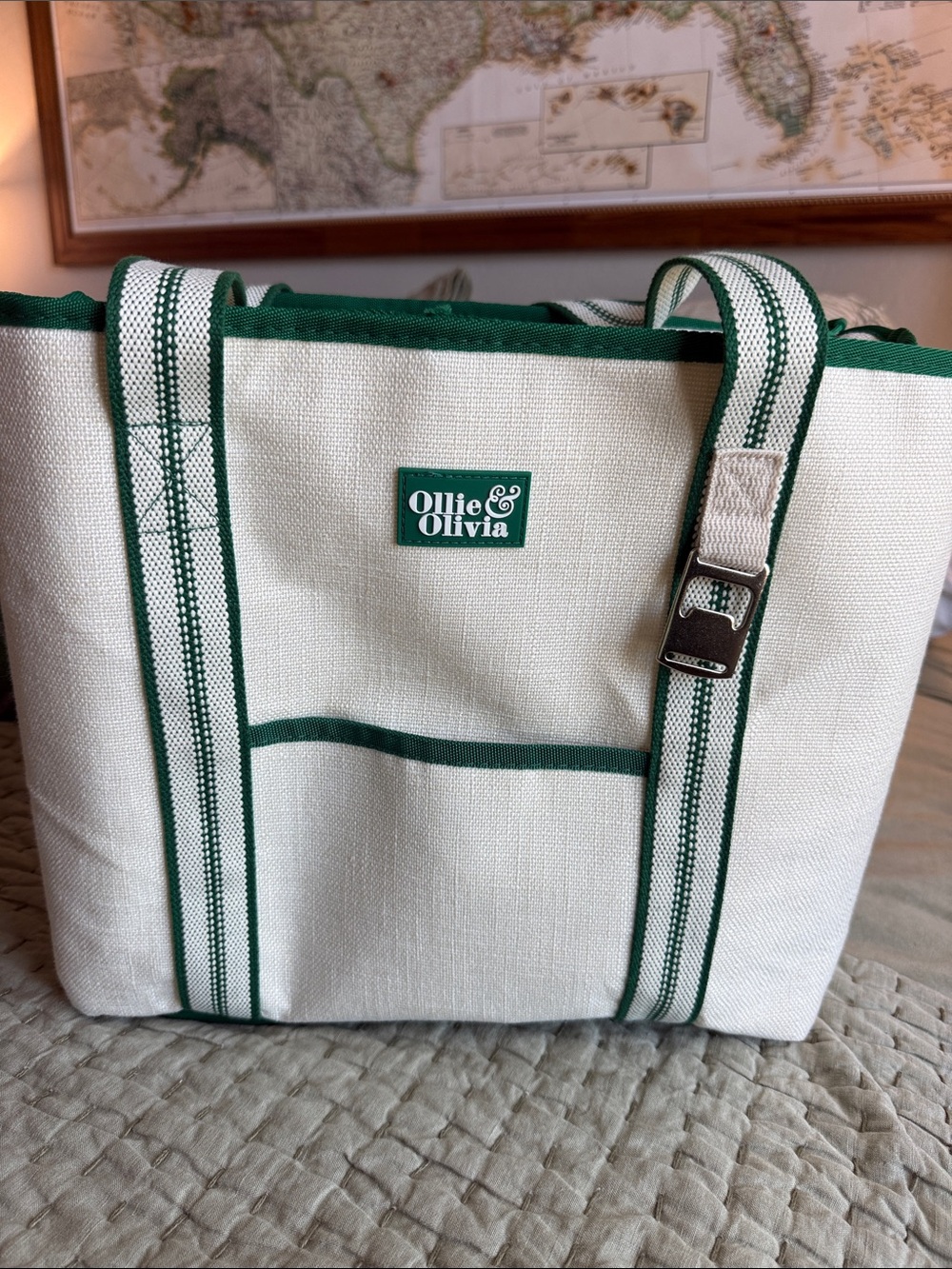 Ollie & Olivia Canvas Tote in Cream and Green